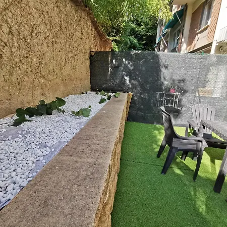 Giardino In Centro 公寓 *